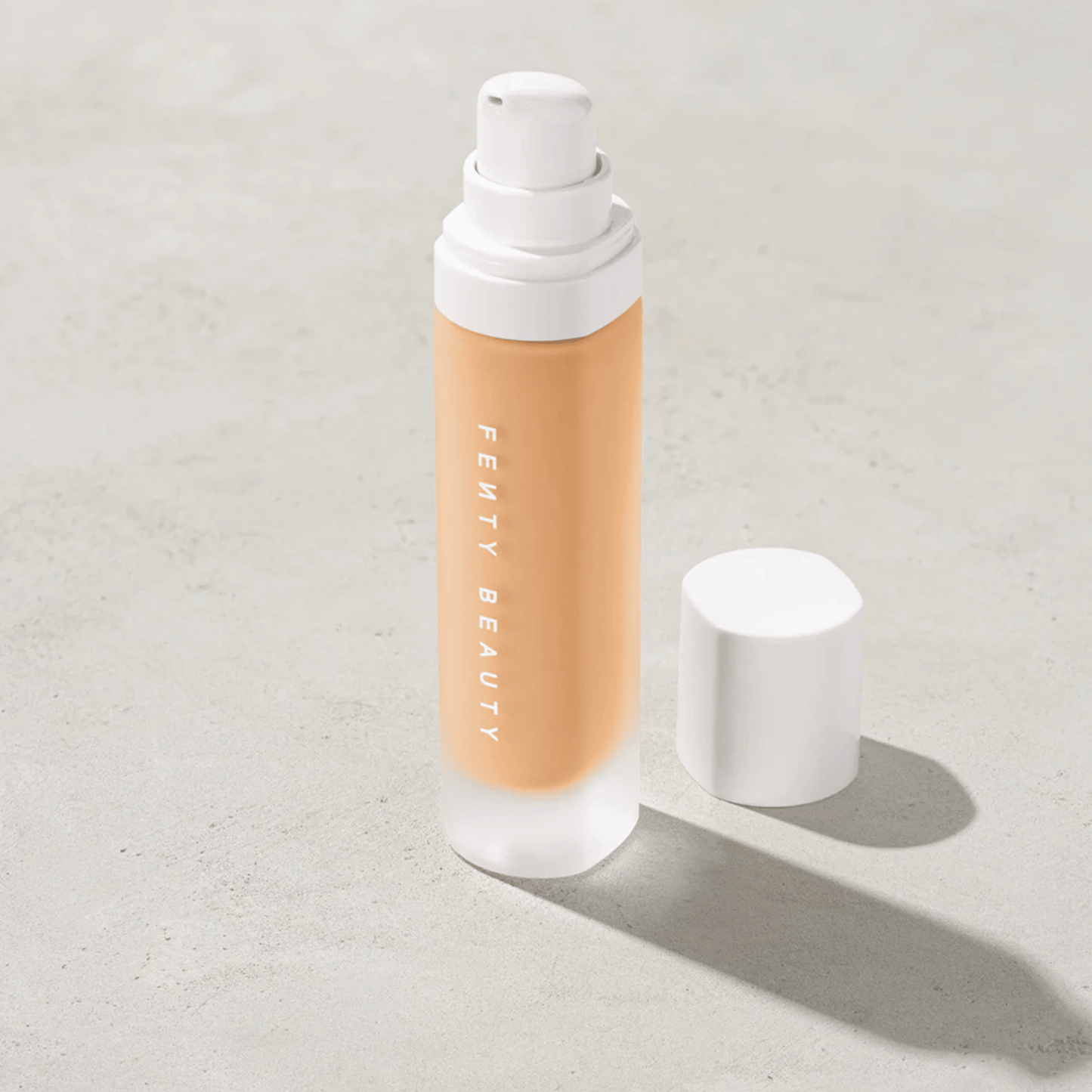 Fenty Beauty by Rihanna Pro Filt'r Soft Matte Longwear Foundation (32ml)