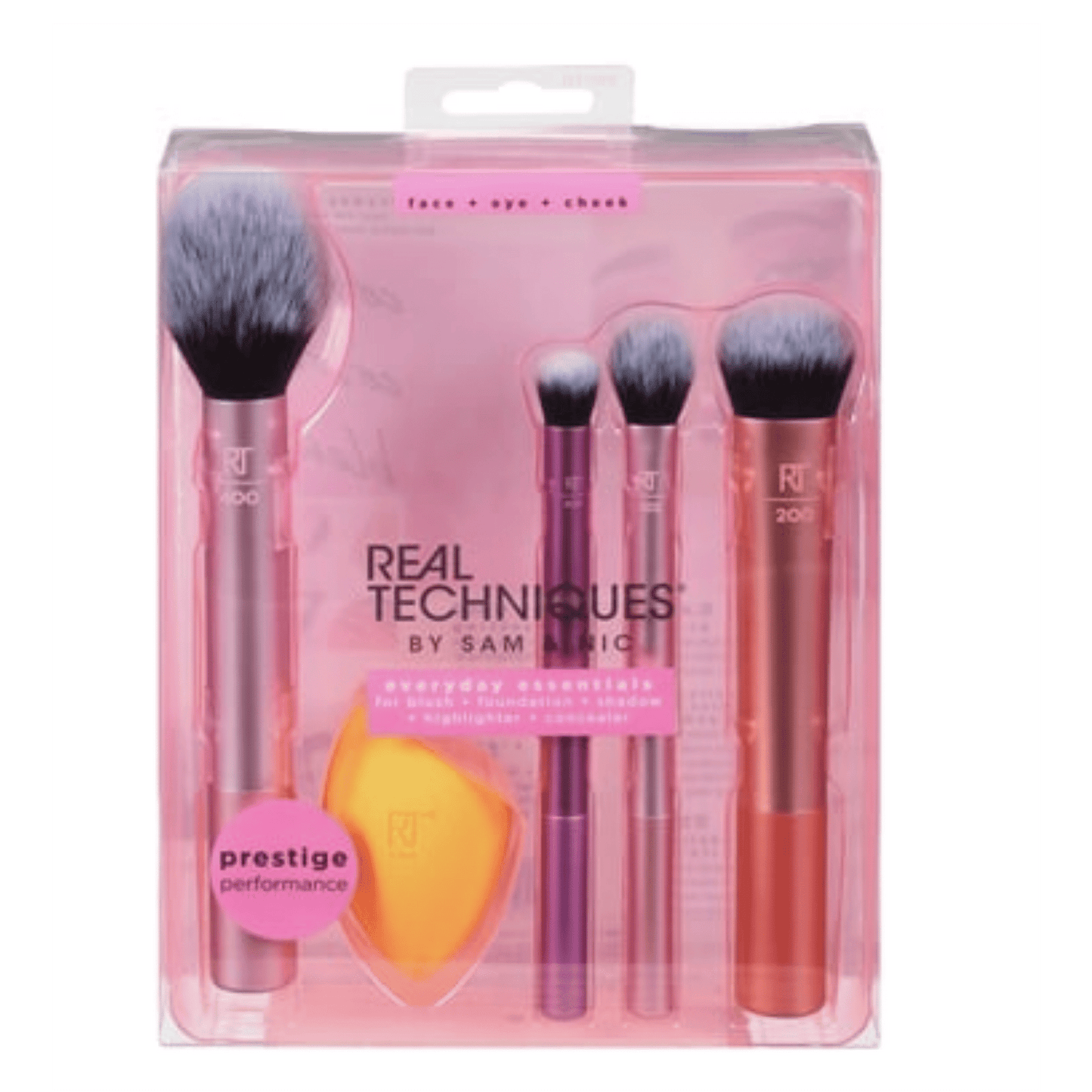 Real Tecniques Everyday Essentials Brush Set Is Now Available At Your Doorstep!