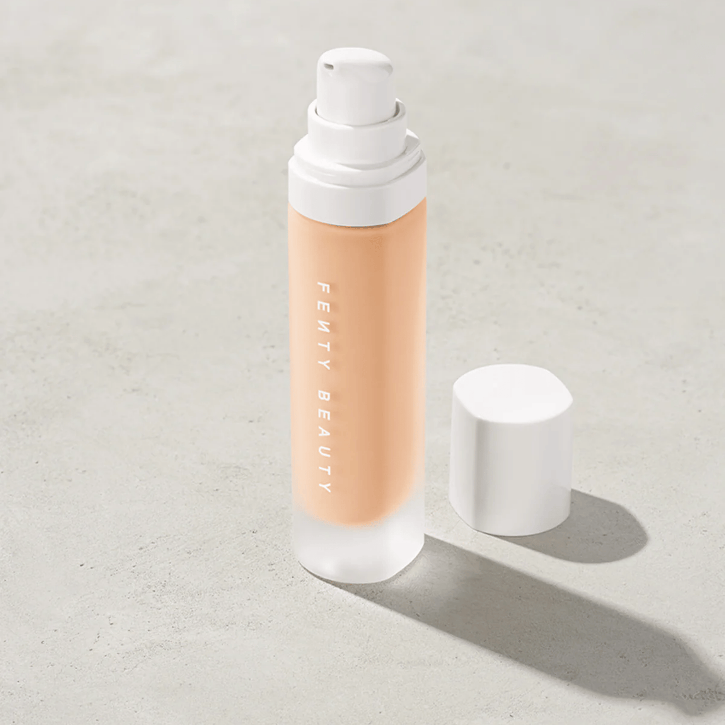 Fenty Beauty by Rihanna Pro Filt'r Soft Matte Longwear Foundation (32ml)