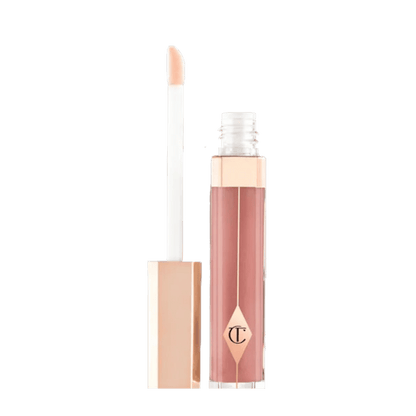 Charlotte Tilbury Pillow Talk Matte Revolution Lipstick - Iconic Matte Lipstick for a Natural Lip Look, Perfect for Pakistani Skin Tones