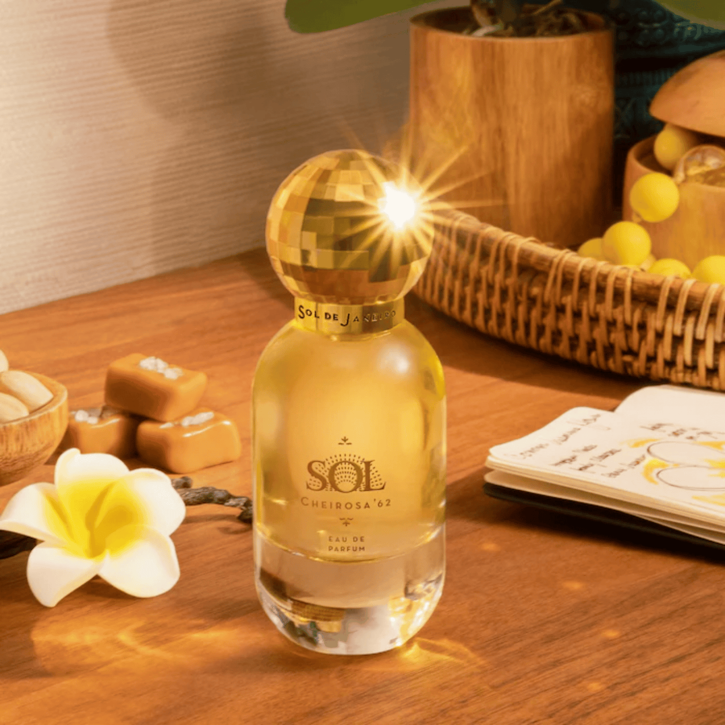 Best Perfume Pakistan, Sol de Janeiro Perfume Pakistan, High-End Perfume, Long-lasting Fragrance, Tropical Scent, Pakistani Beauty Bloggers, Fragrance Essentials Pakistan
