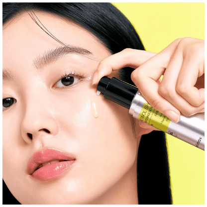 Celimax Retinol Shot Tightening Serum Available in Pakistan