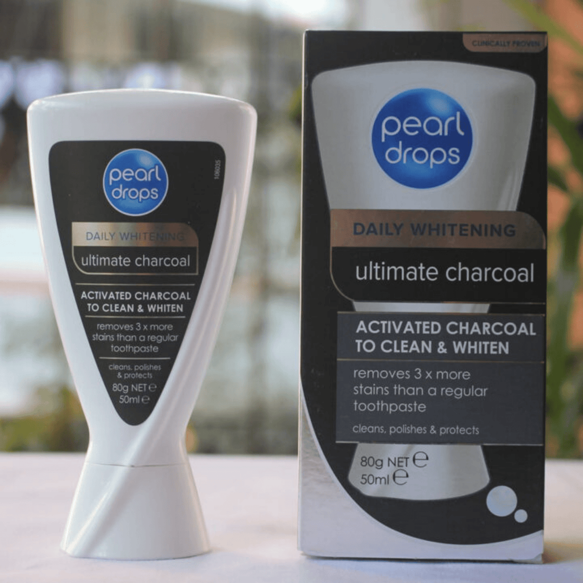 Perl Daily Pearl Drops Daily Whitening Ultimate Charcoal (50ml) – SkinStash